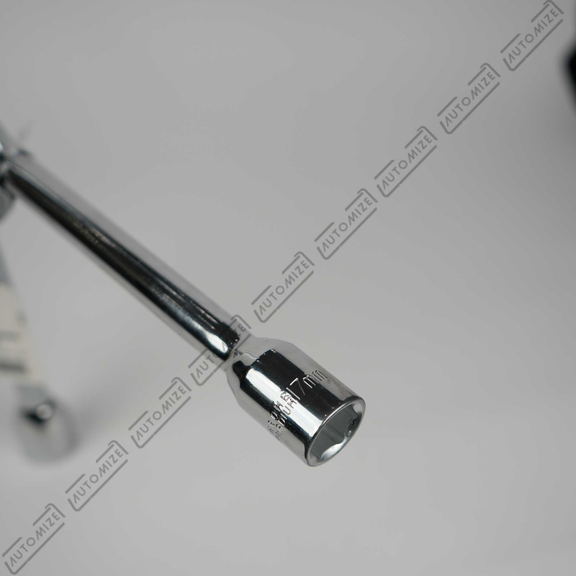 Deli 4-Way Cross Wrench