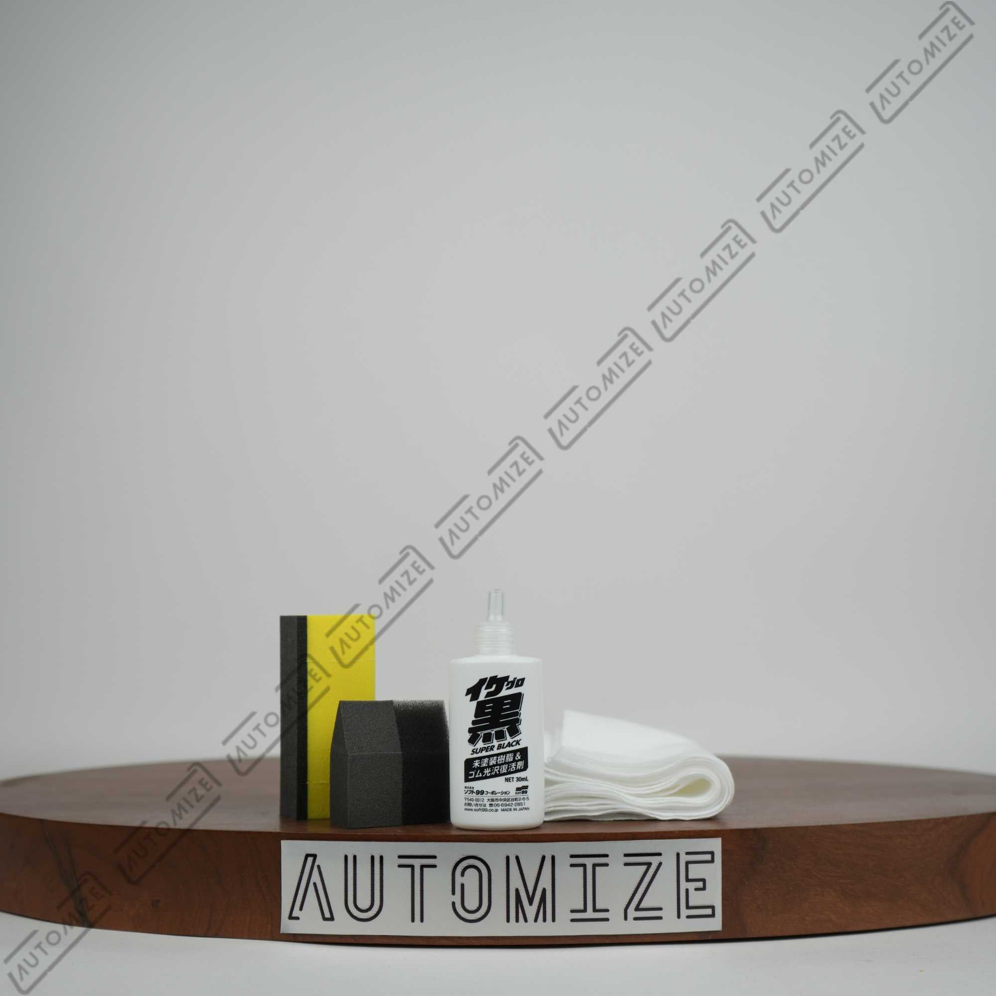 Soft99 Super Black Plastic and Rubber Restoration Agent (30ml)