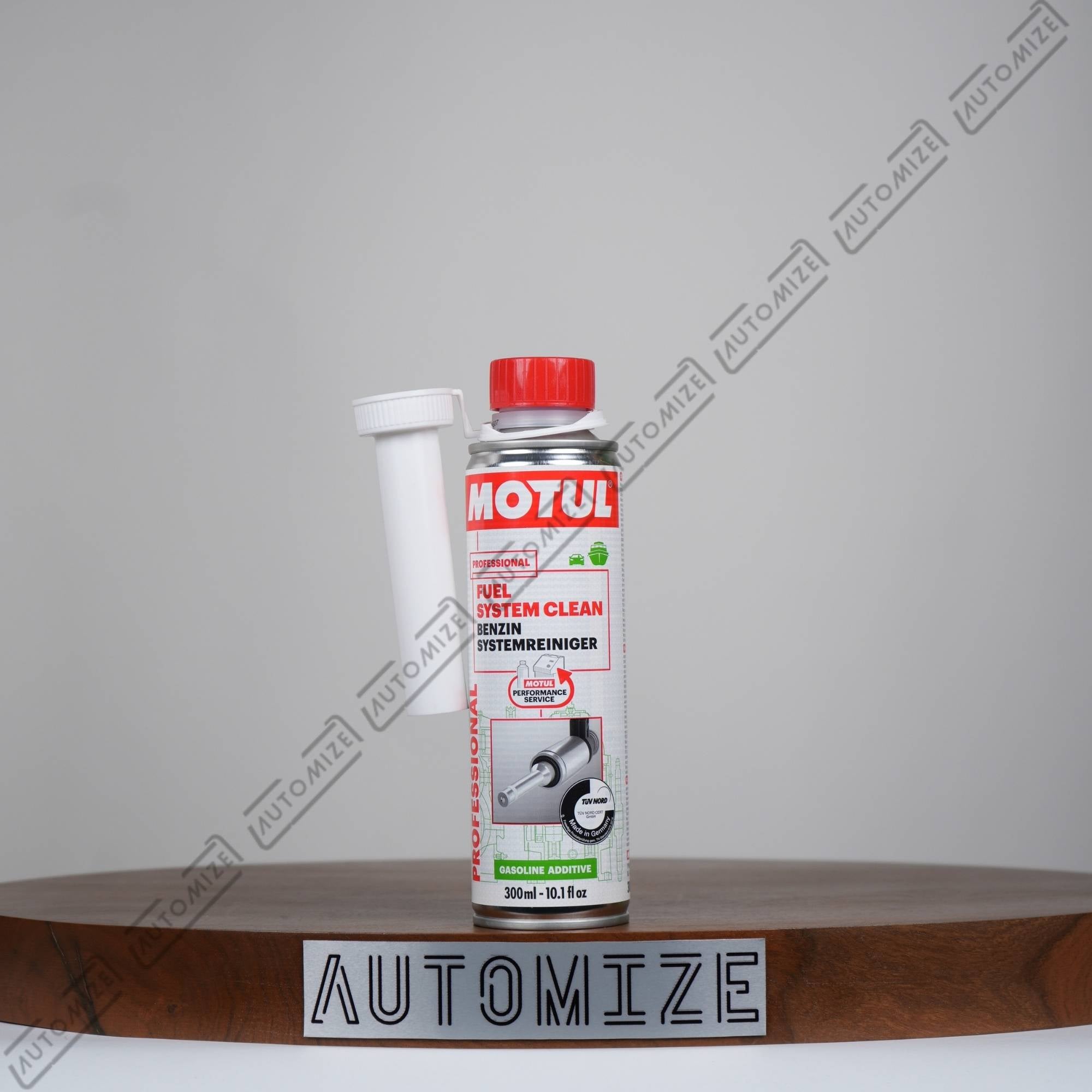 Motul Professional Fuel system Cleaner for Gasoline Systems (300ml) - Automize