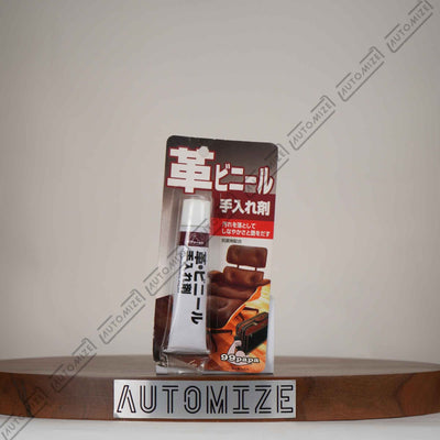 Soft99 Leather and Vinyl Polish (43g)