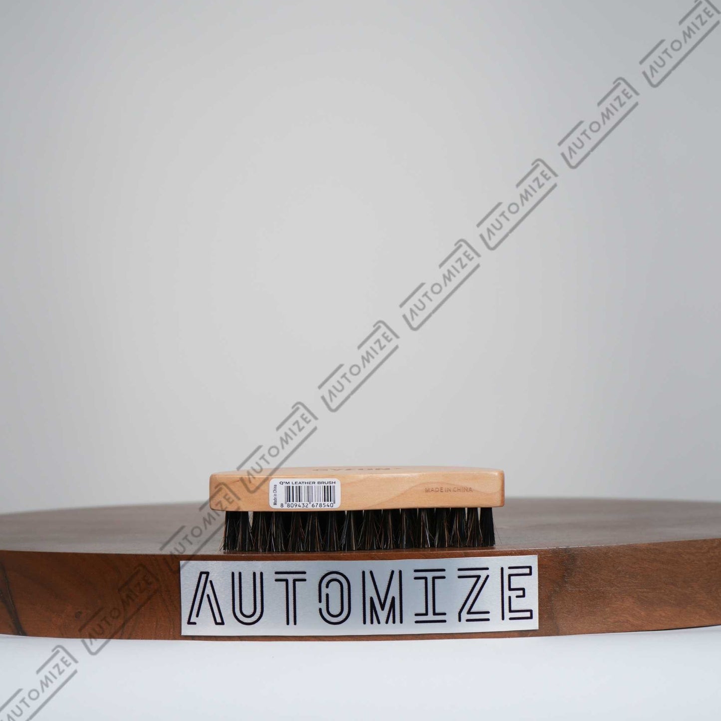 Gyeon Q²M Leather Brush