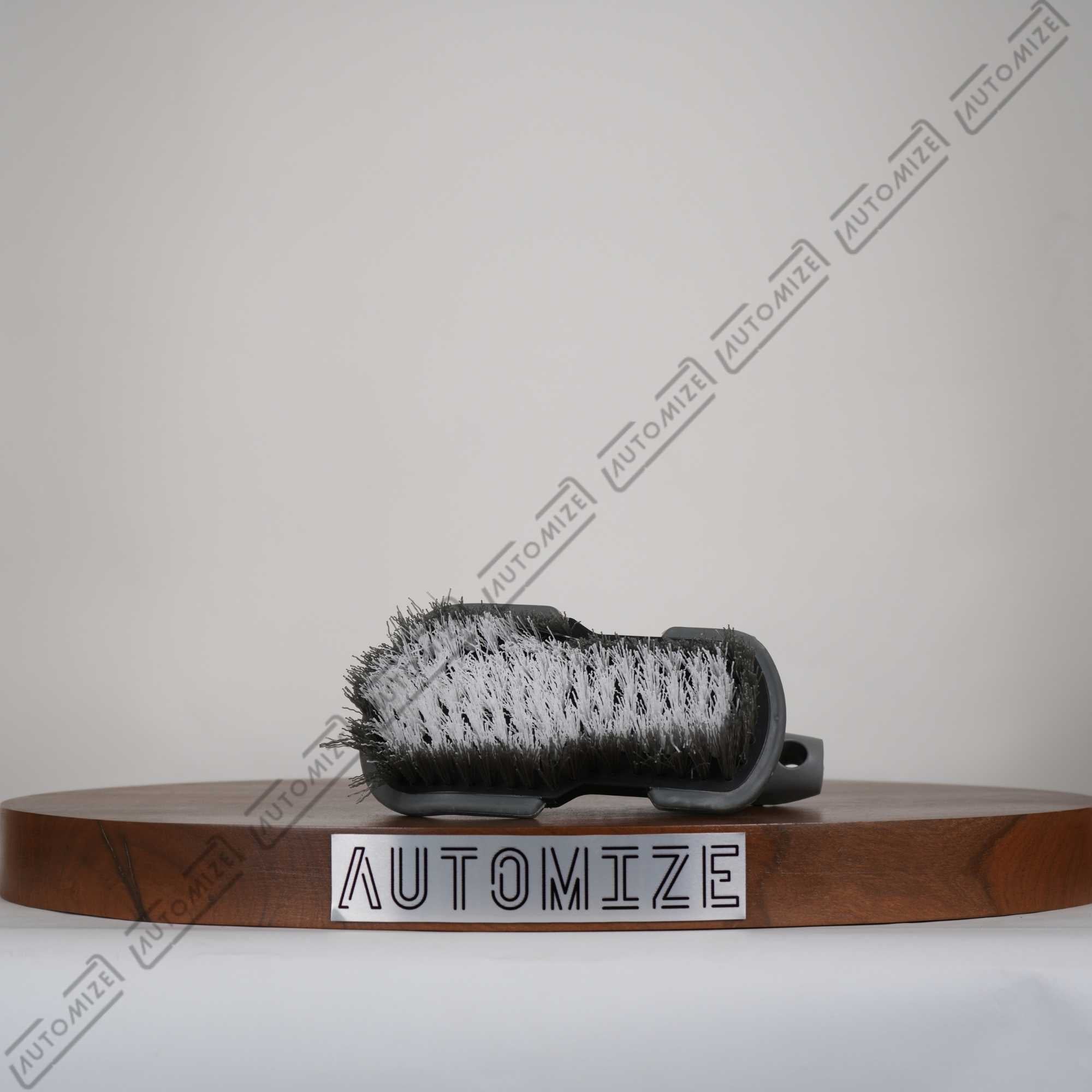 Automize Detailing - Tyre Brush with Handle