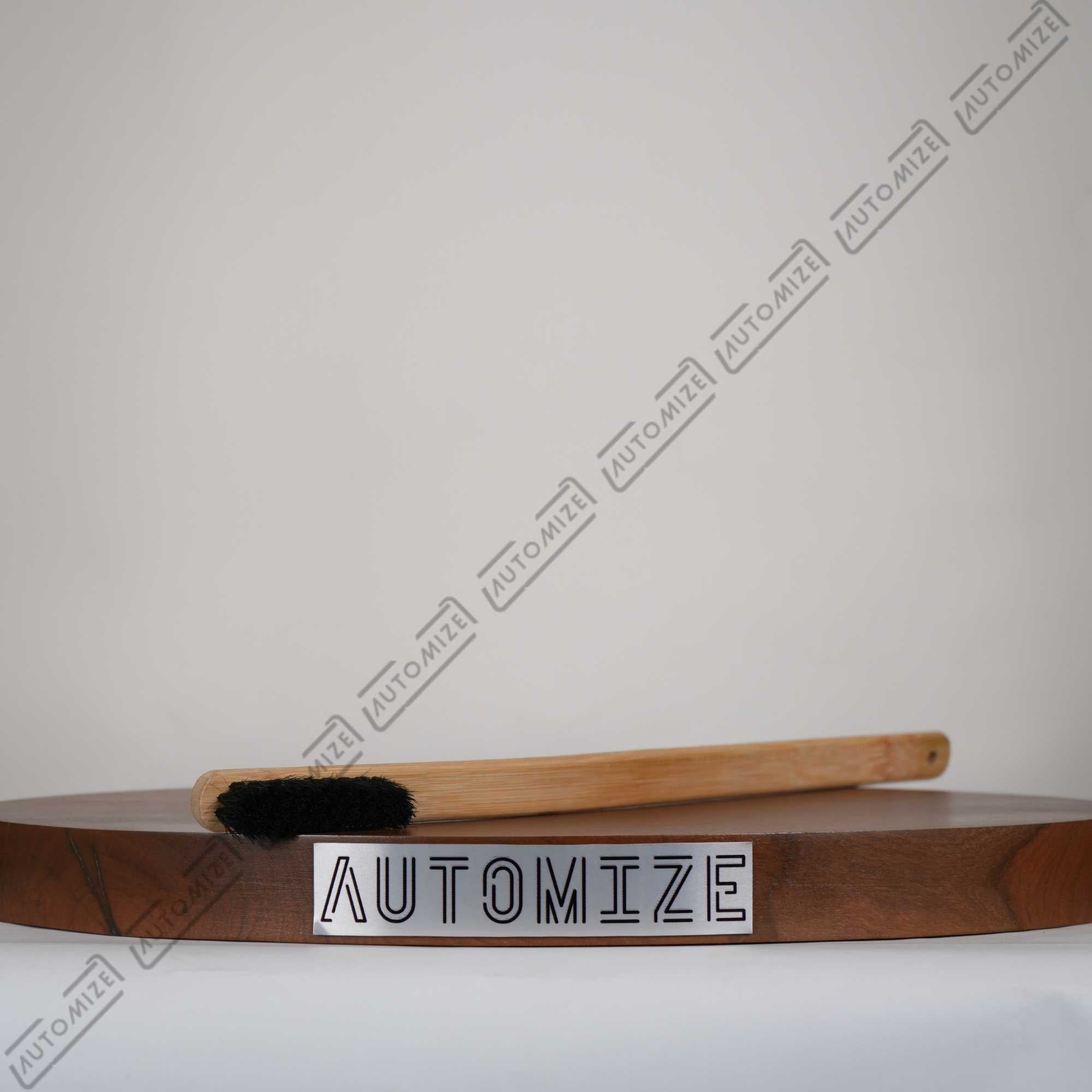 Automize Car Detailing - Wood Curve Brush for Engine