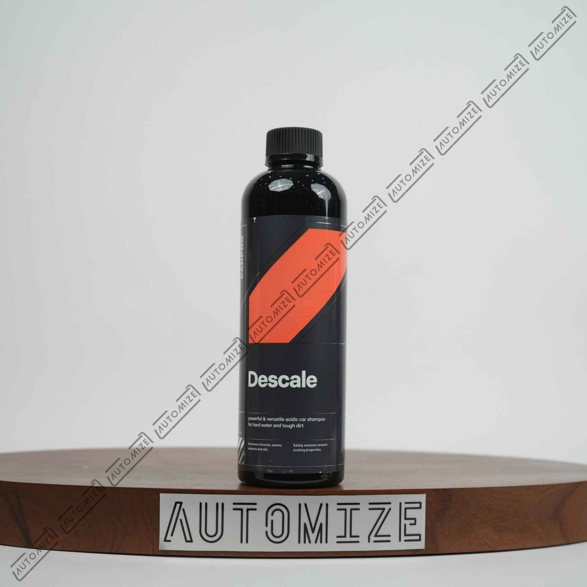 CarPro Descale Acidic Car Shampoo for Hard Water & Tough Dirt (500ml)